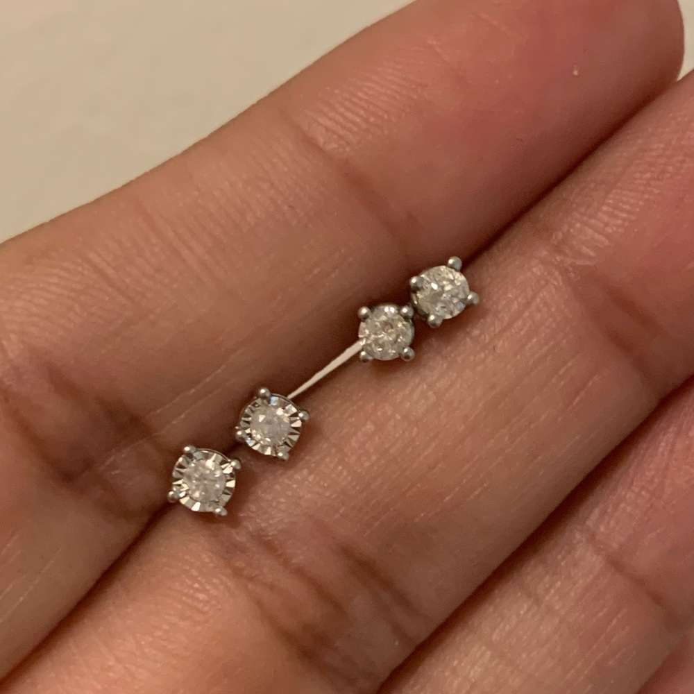 925 Solitaire Diamond Earrings - image 1
